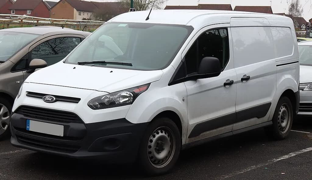 The 2018 FORD Transit Connect: A Professional's Guide to Versatility and Efficiency