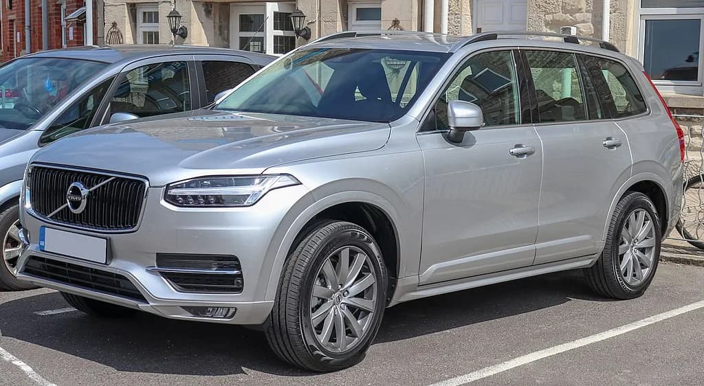 Blog banner for The Enduring VOLVO XC90