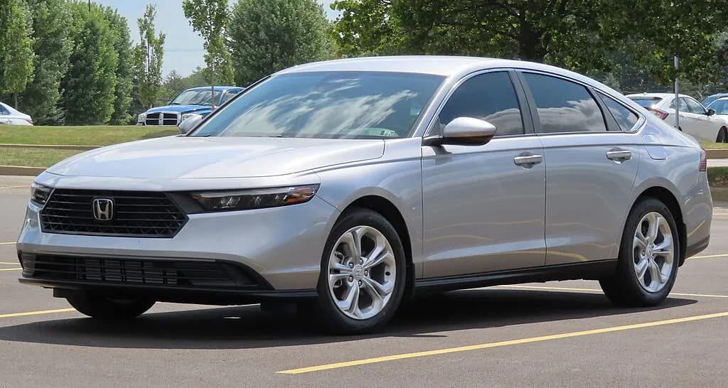The 2019 HONDA Accord Sport: A Masterclass in Sedan Excellence