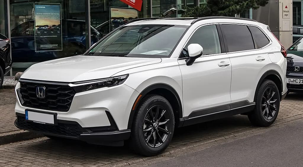 The 2017 HONDA CR-V: A Benchmark in Compact SUV Excellence